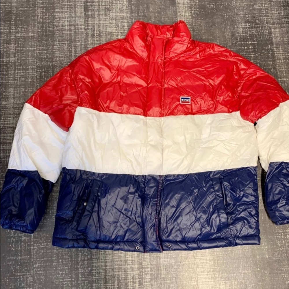 Vintage Levi’s Puffer Jacket